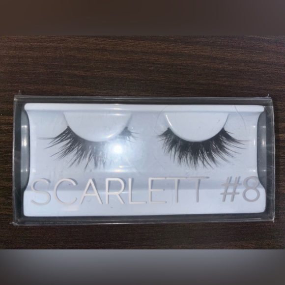 Huda Beauty - Scarlett #8 - False Lashes - Brand New in Boxes - Offers Welcome! - Picture 4 of 7